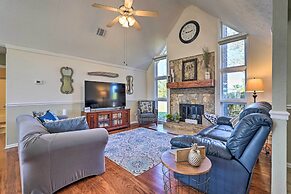 Southport Getaway w/ Private Pool ~ 15 Mi to Pcb!