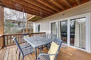 Waterfront Home on Beaver Lake w/ 2 Decks!