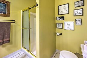 Waterfront Home on Beaver Lake w/ 2 Decks!