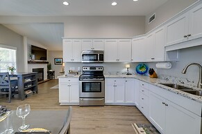 Lovely Morehead City Home w/ Fire Pit & Gas Grill