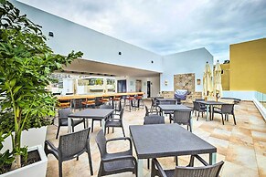 Luxe Puerto Vallarta Condo, Steps From it All