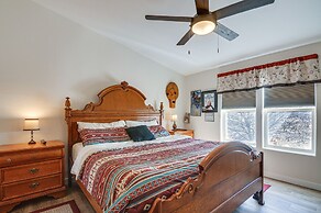 13 Mi to Lake Powell: Mtn-view Home w/ Deck & BBQ