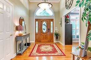 Sherrills Ford Escape w/ Hot Tub, Deck & Yard