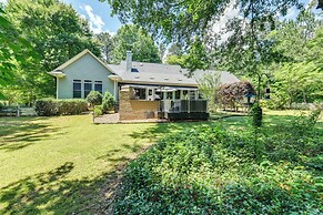 Sherrills Ford Escape w/ Hot Tub, Deck & Yard