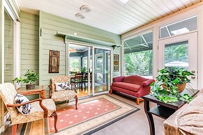 Sherrills Ford Escape w/ Hot Tub, Deck & Yard