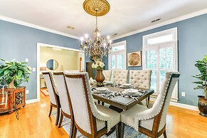 Sherrills Ford Escape w/ Hot Tub, Deck & Yard