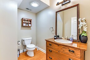 Sherrills Ford Escape w/ Hot Tub, Deck & Yard