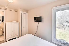 Mountain Condo w/ Views: Near Hiking & Biking!