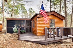 Broken Bow Sanctuary w/ Hot Tub: < 7 Mi to Lake!