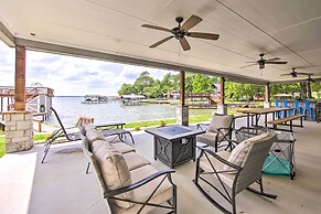 Private Dock & Boat House: Lakefront Mabank Home
