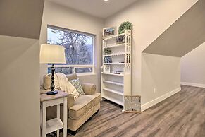 Chic Farmhouse w/ Creek in Heart of Wine Country!