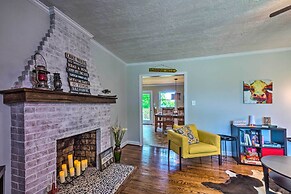 Cottage w/ Deck & Bbq: 2 Mi to Dale Hollow Lake!