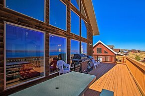 Garden City Lake House: Hot Tub & Views!