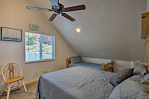 Garden City Lake House: Hot Tub & Views!