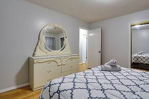 Ideally Located Jersey City Home, 8 Mi to NYC