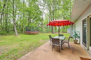 Private Yard: Pet-friendly Home in Dover