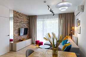 RentPlanet - Stone Hill