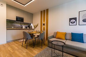 RentPlanet - Stone Hill