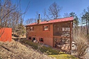 Cabin w/ Decks & Fire Pit Near Lost River!