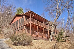 Cabin w/ Decks & Fire Pit Near Lost River!