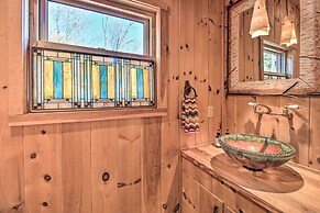 Cabin w/ Decks & Fire Pit Near Lost River!