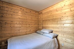 Cabin 6 Mi to Burr Trail, 32 Mi to Escalante!