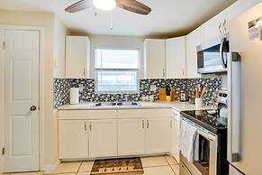 Pet-friendly Lakeland Escape w/ Private Pool!