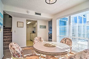 Coastal Madeira Beach Condo - Walk to Gulf!