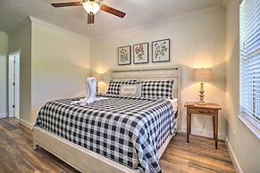 Townsend Condo w/ Pool, Great Smoky Mountain Views