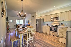 Townsend Condo w/ Pool, Great Smoky Mountain Views