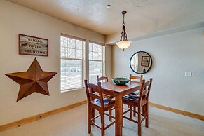 Cozy Park City Townhome By Dining, Shops & More!
