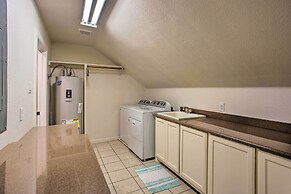 Spacious Vacation Home: 10 Mi to Lavon Lake!