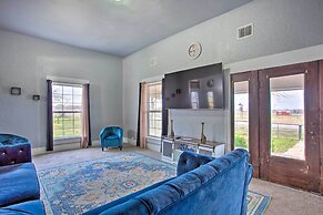 Spacious Vacation Home: 10 Mi to Lavon Lake!