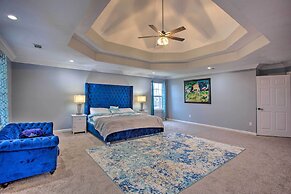 Spacious Vacation Home: 10 Mi to Lavon Lake!