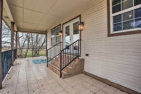 Spacious Vacation Home: 10 Mi to Lavon Lake!