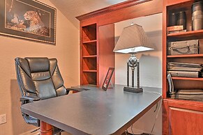 Elegant Valrico Home ~ 15 Mi to Downtown Tampa!