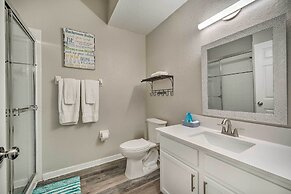 Resort Condo w/ Patio + Pool Access in Davenport!