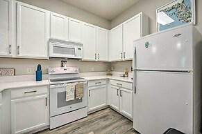 Resort Condo w/ Patio + Pool Access in Davenport!