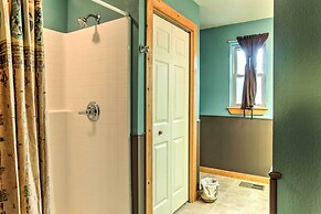 Cloudcroft Home w/ Spacious Stargazing Deck!