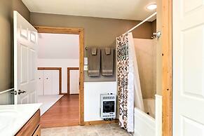 Cloudcroft Home w/ Spacious Stargazing Deck!