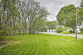 Lake View & Hot Tub: Wrightsville Cabin!