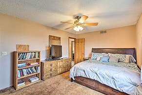 Hunting & Fishing Lodge < 3 Mi From Lake Sakakawea