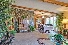 Hunting & Fishing Lodge < 3 Mi From Lake Sakakawea