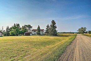 Hunting & Fishing Lodge < 3 Mi From Lake Sakakawea