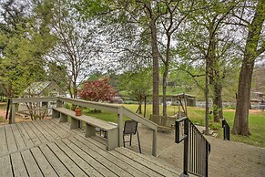 Pet-friendly Lake Athens Home w/ Fireplace!