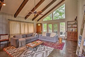 Pet-friendly Lake Athens Home w/ Fireplace!