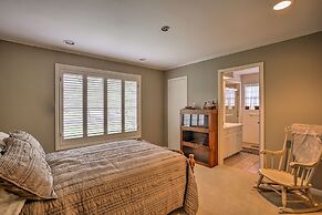 Pet-friendly Lake Athens Home w/ Fireplace!