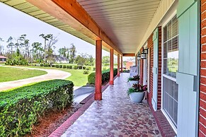 Sunny Florida Abode - Patio, Pool, & Fire Pit