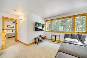 Cle Elum Lake Home w/ Hot Tub & Mountain Views