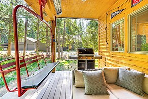 Cle Elum Lake Home w/ Hot Tub & Mountain Views